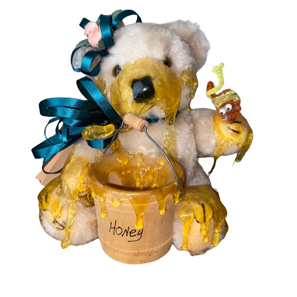 Spreckles Blvd Honey Bear Plush w/ Honey Pot &‎ Bee Figurine NWT 7” Handmade